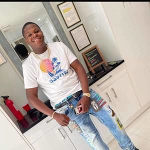 Meet your Posher, Oshay